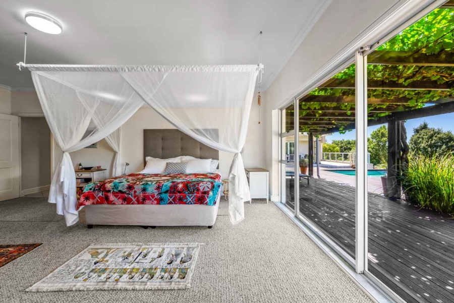 5 Bedroom Property for Sale in Stellenbosch Farms Western Cape